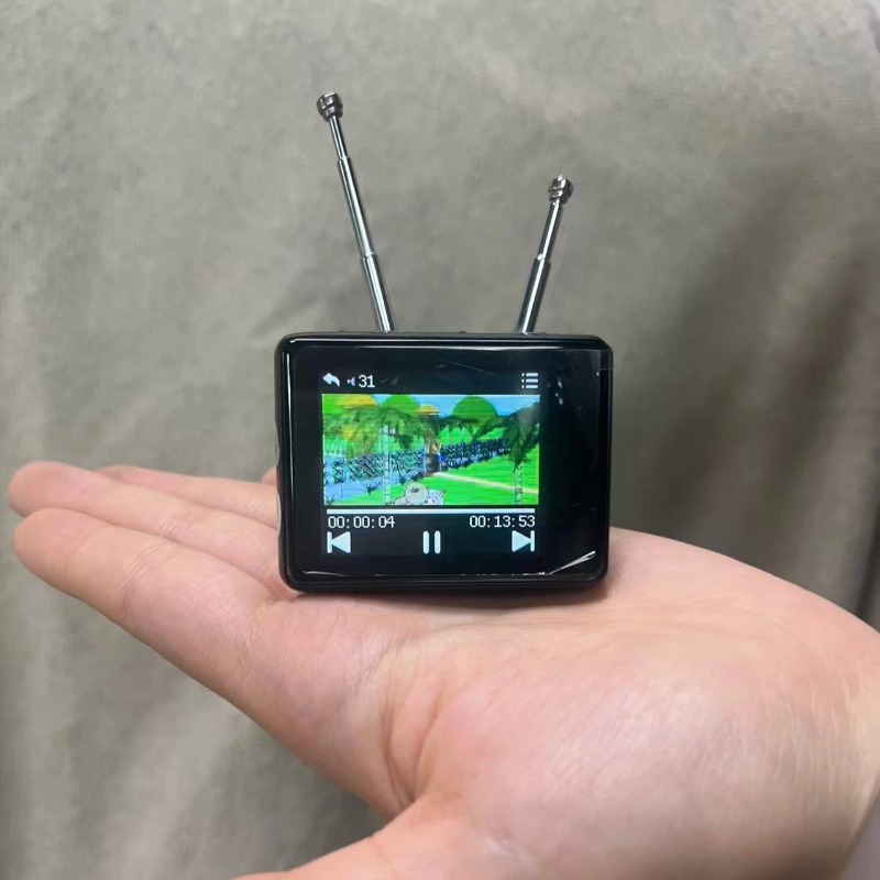 TV Retrò in Miniatura con Sche - Home Cooking Videos recensione e prezzo